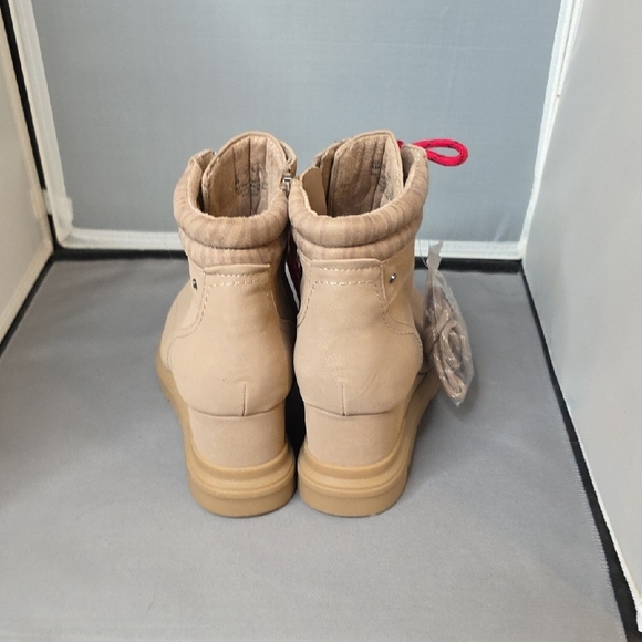 Dr Scholls Women's Wedge Ankle Boots with Red  & Tan Laces NEW Size 8 - Picture 7 of 8